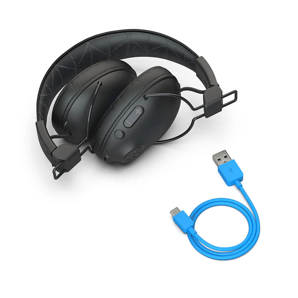 Studio Pro Wireless Over-Ear Headphones Black - Image 8