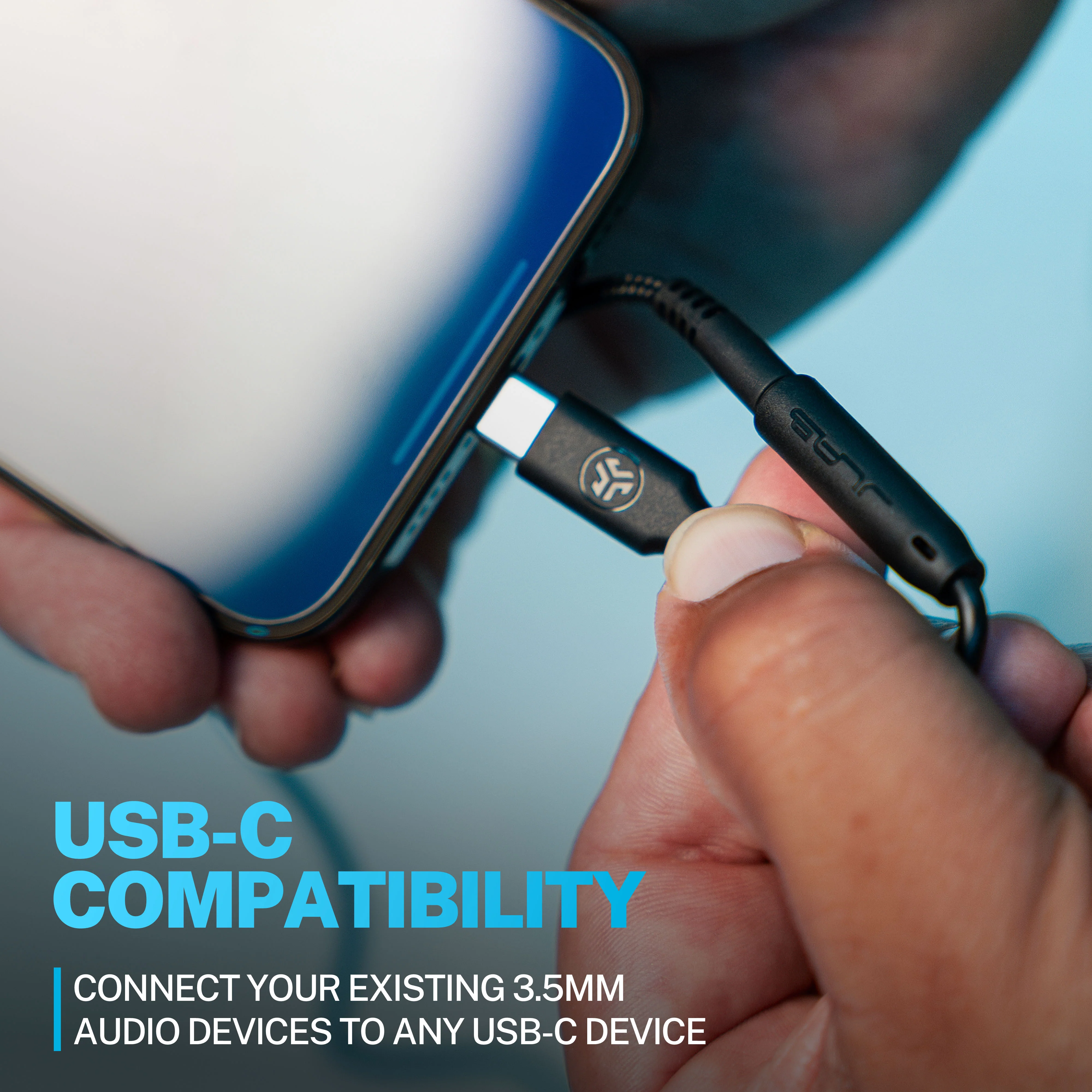 USB-C to 3.5 Adapter Black - Image 4